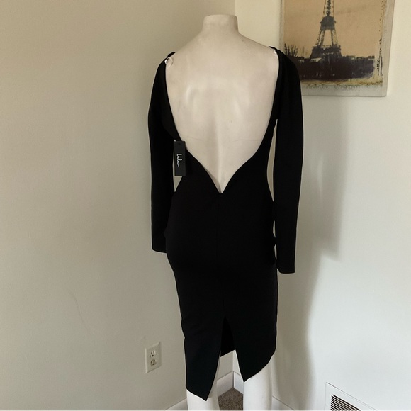 Lulu’s Black Low Cut V Back Fitted Dress M NWT - Picture 2 of 8